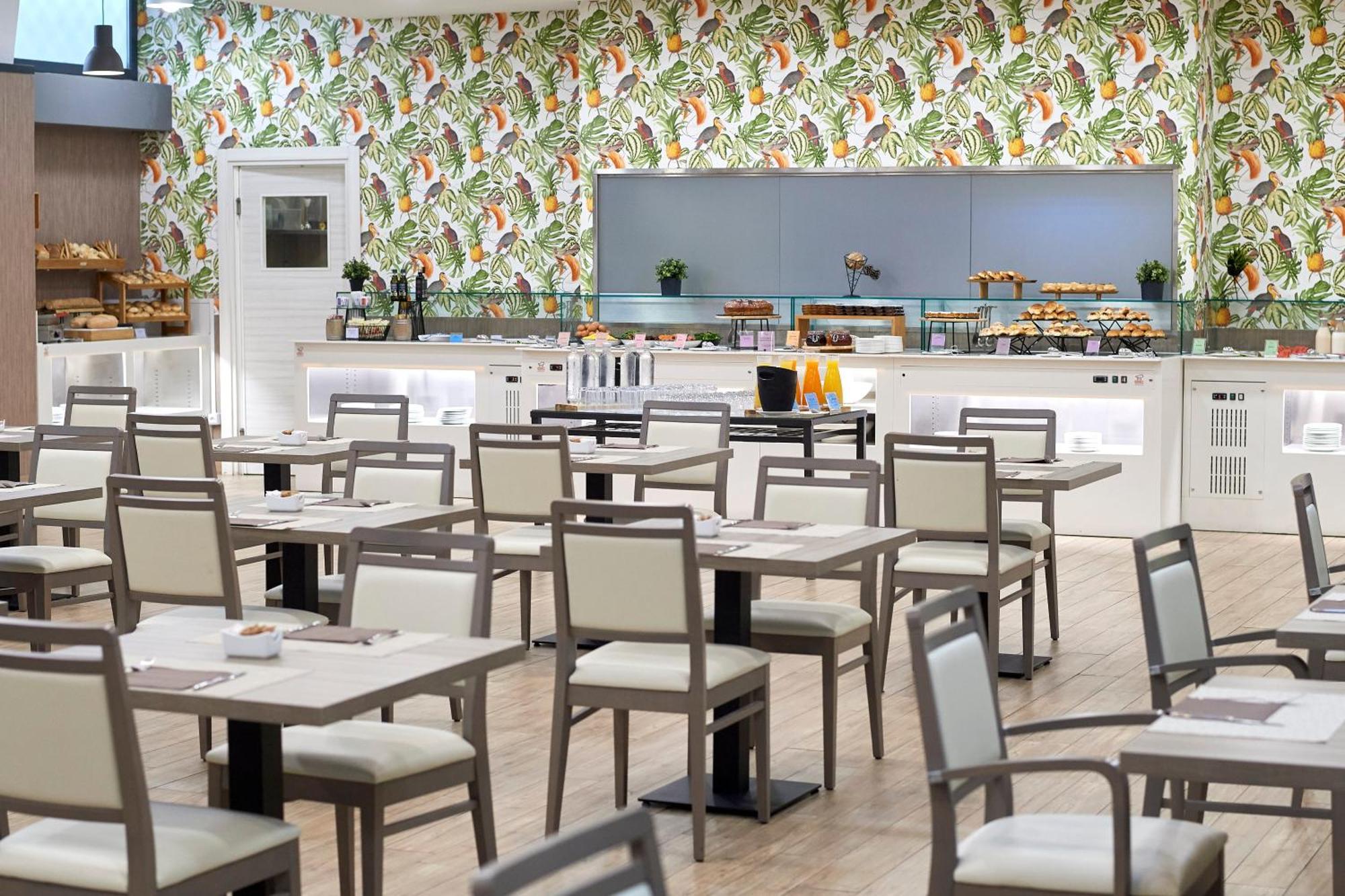 Occidental Aurelia — Fotos 2